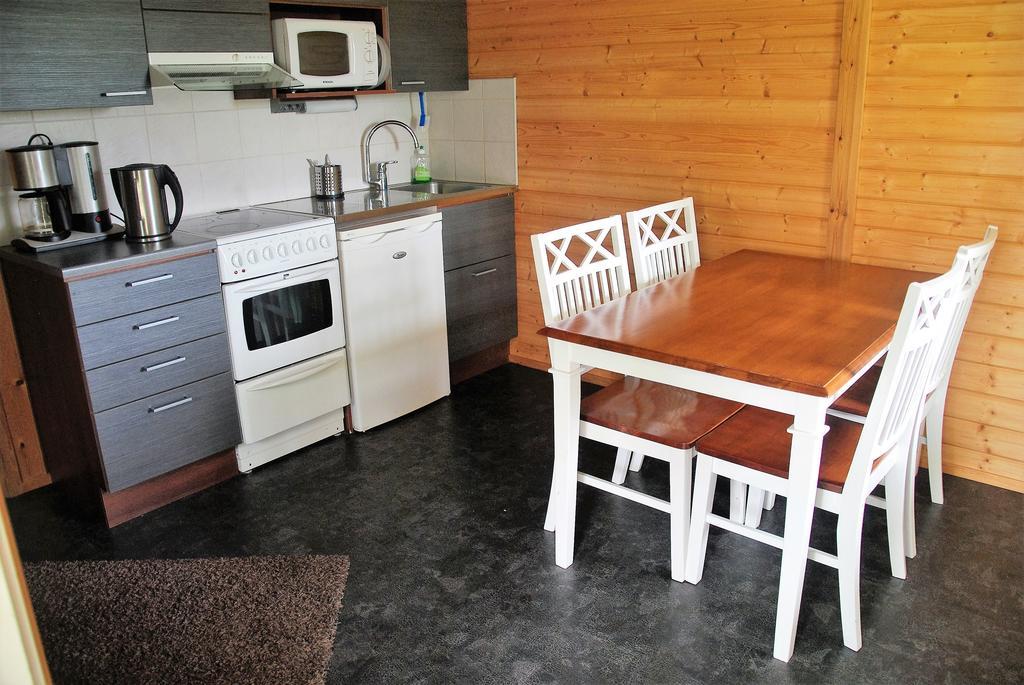 Hotel Tastulan Lomakylae Kaustinen Zimmer foto